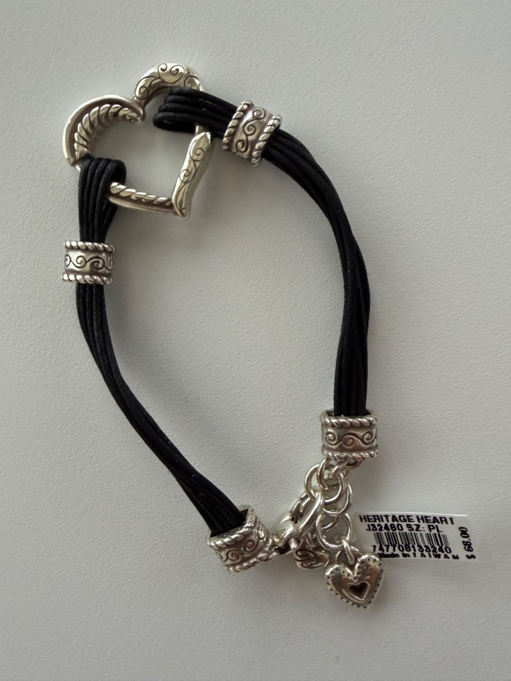 Brighton gift set: Heritage heart bracelet, Alcazar heart necklace, & bag NWT - Picture 3 of 5